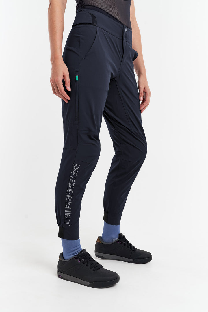 MTB Shorts & Trousers – PEPPERMINT Cycling Co.